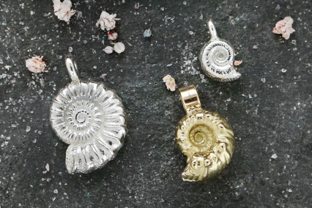 Ammoniten Anhänger diverse Grössen in Silber 925 oder Gold 