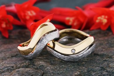 Jubiläumsringe Gelbgoldring aus alten Eheringen angefertigt 